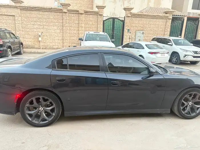 للبيع دوج تشارجر جي تي 2019 ممشى قليل 7