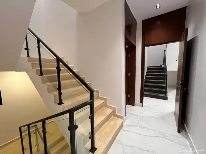 مصور مزادات وعقارات الباحة الطائف العقيق 13