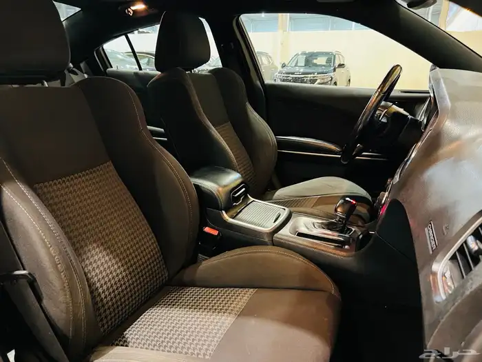 دودج تشارجر 2019 GT V6 بحاله ممتازه 9