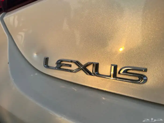LEXUS ES300h 2019 لكزس اي اس300 هايبرد 25