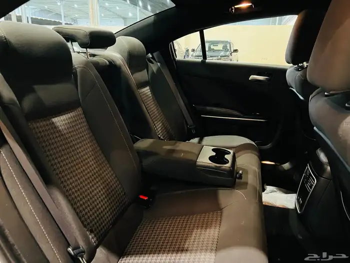 دودج تشارجر 2019 GT V6 بحاله ممتازه 10
