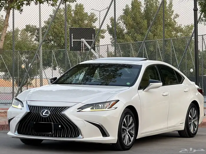 لكزس-2020-ES300h(ممشي92الف) 2