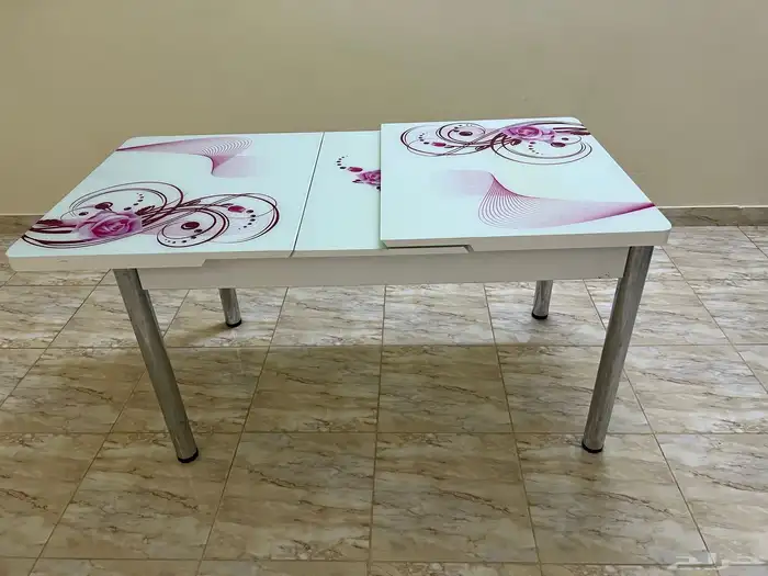 طاولة طعام تكفي 6 اشخاص - 8 أشخاص 1