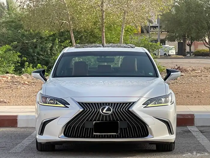 لكزس-ES300h-2020(ممشي87الف) 0