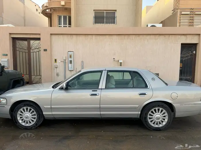 جراند ماركيز 2009 0