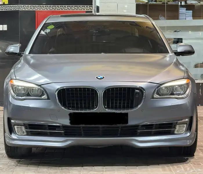 بي ام دبليو 2014 الفئة السابعة 740Li 1