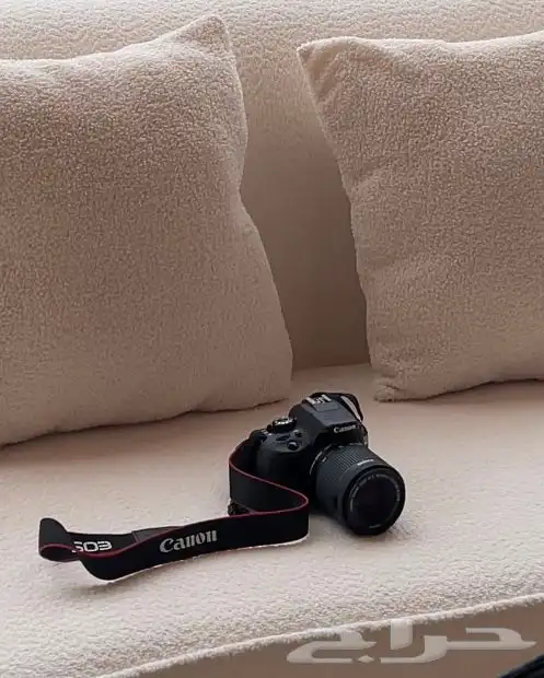 كاميرا احترافية Canon EOS 100D بسعر 1900 ريال 0
