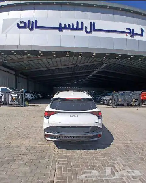 كيا سبورتاج لارج ستاندر2025ماكينة2000 1500 كاش واقساط 4