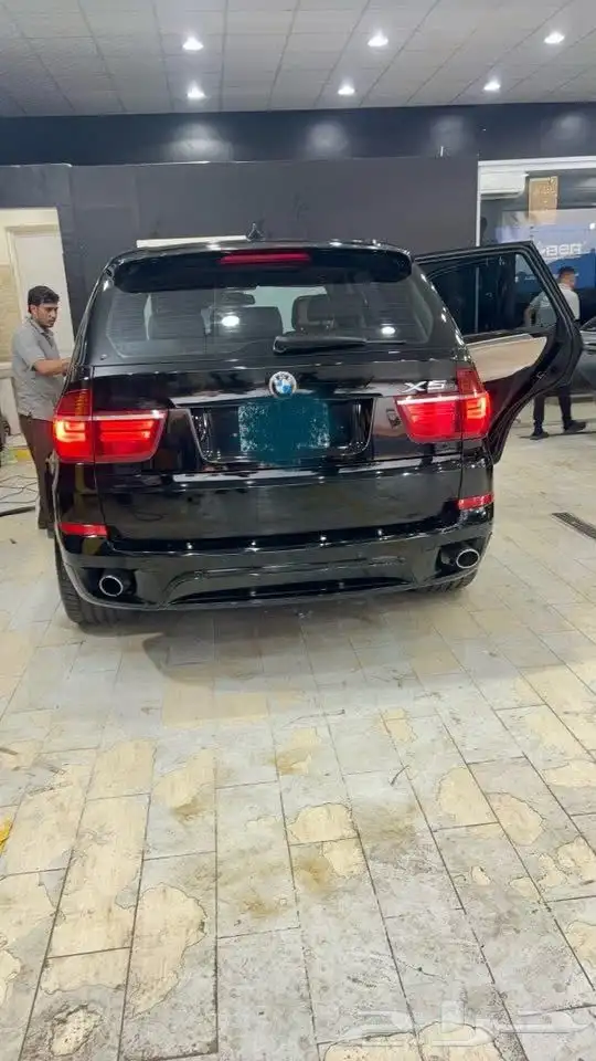 للبيع بي ام دبليو اكس فايف 3