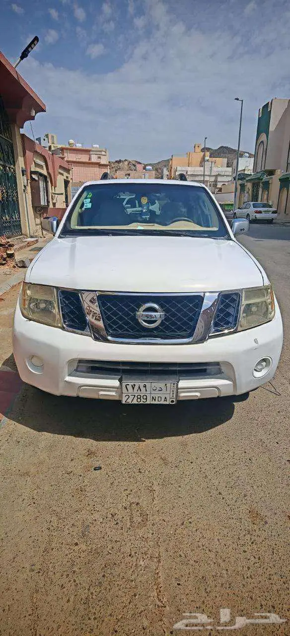 نيسان باثفاندر 2