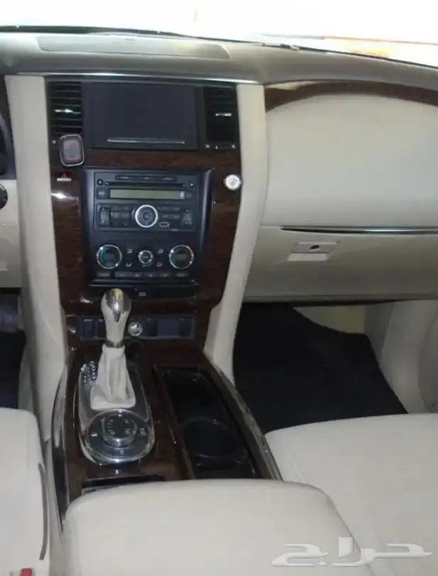 للبيع قطع باترول من 2010 الى 2019 داخلية وخارجية 7