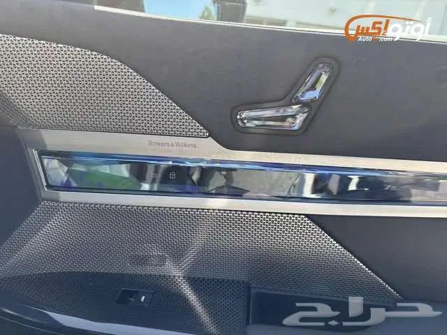 2024 بي إم دبليو 740i سيدان 8
