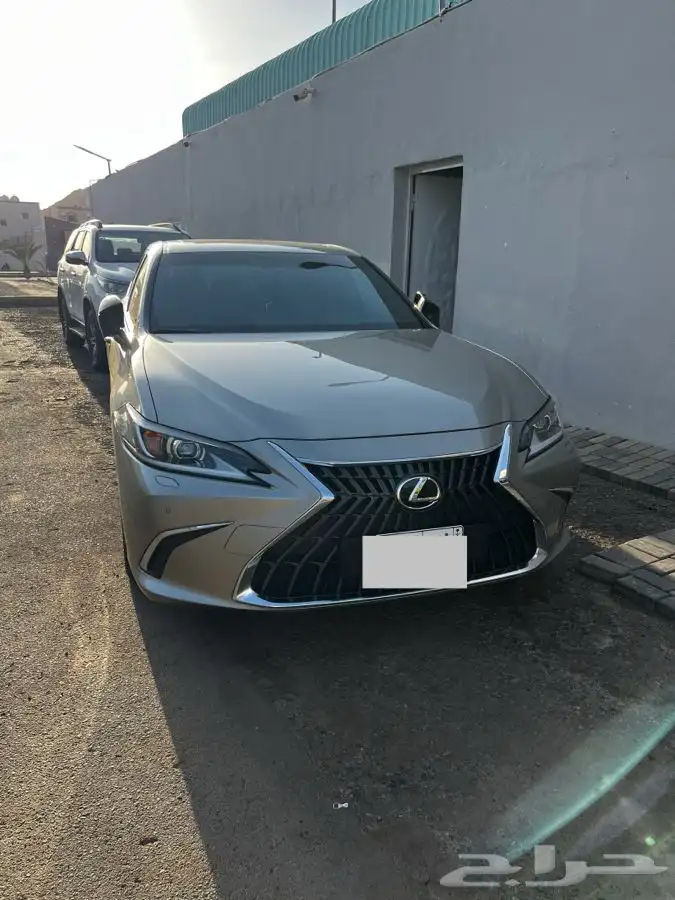 لكزس es300h 1