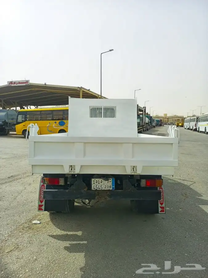 هينو قلاب ثلاثه طن موديل 2018 5
