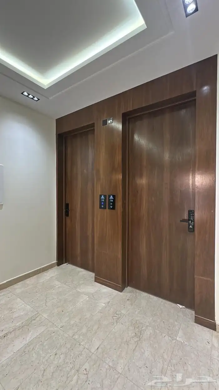 عماره شقق للبيع بحي طويق 4