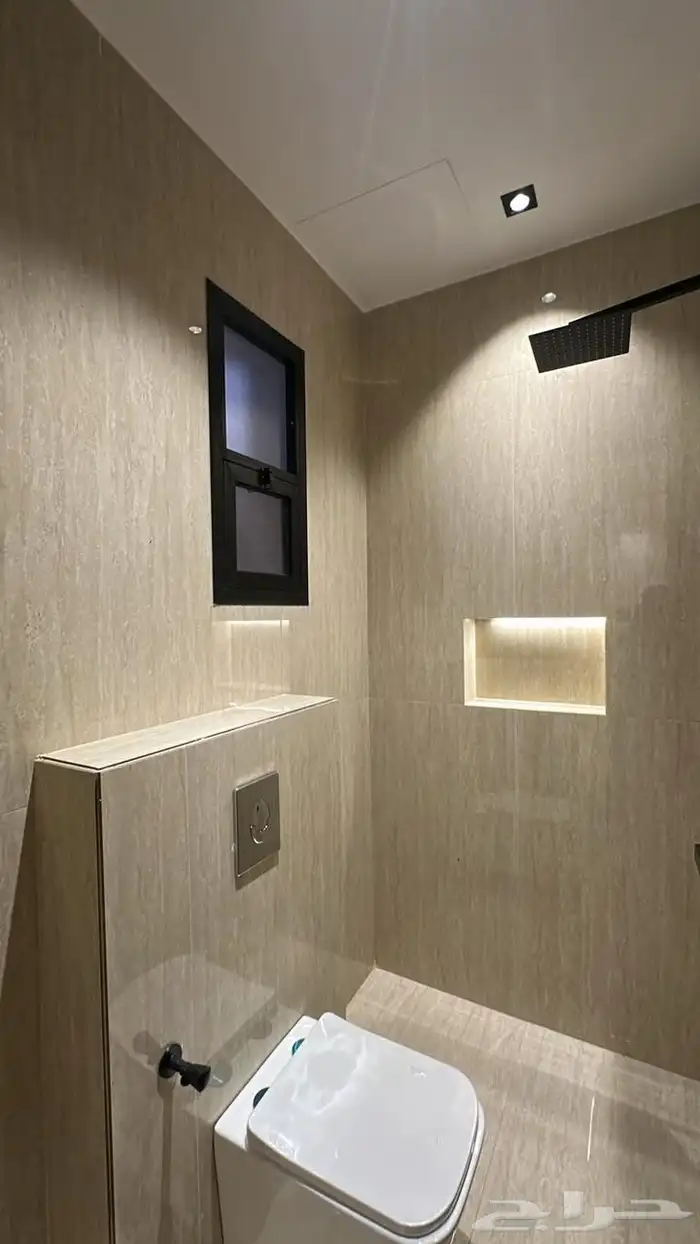 عماره شقق للبيع بحي طويق 16