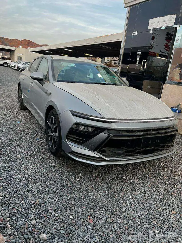 هيونداي سوناتا فلييت ( فضي و رمادي مطفي ) 2025 كاش و تمويل 0