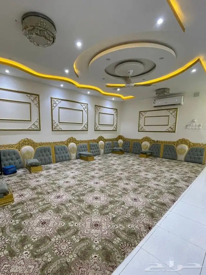 جلسة خشب معا الفرشه 7  4 0