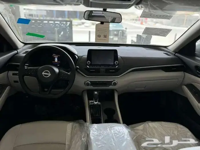 نيسان التيما استاندر موديل 2025 6