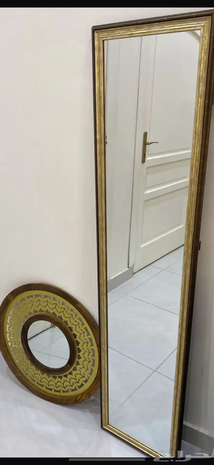 طاولة تلفزيون ومرايه القريات 0