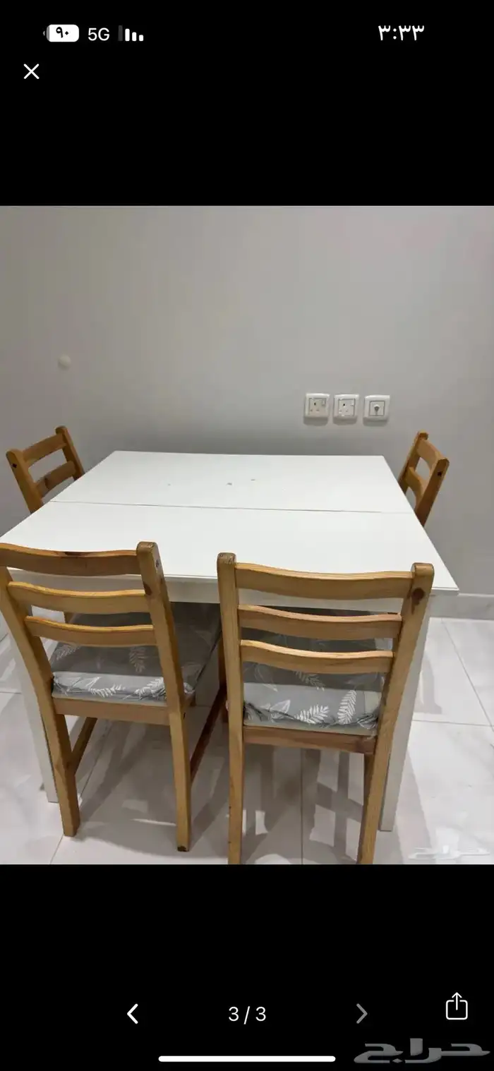 طاوله من ايكيا مع 4 كراسي 0