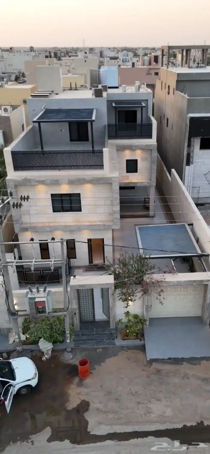 فلة بالرحاب للبيع 0