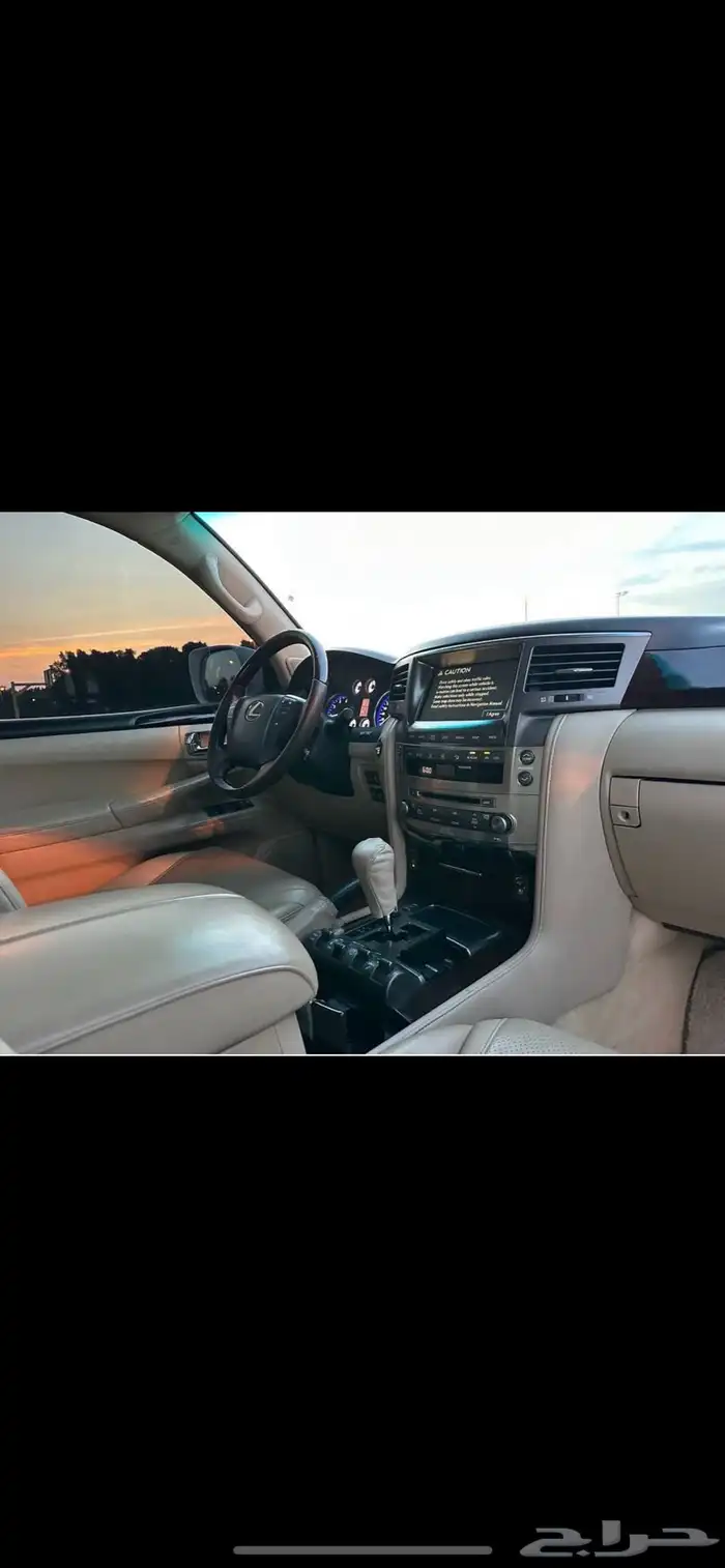 لكزس LX570 مديل 2009 لوايح دبي 8