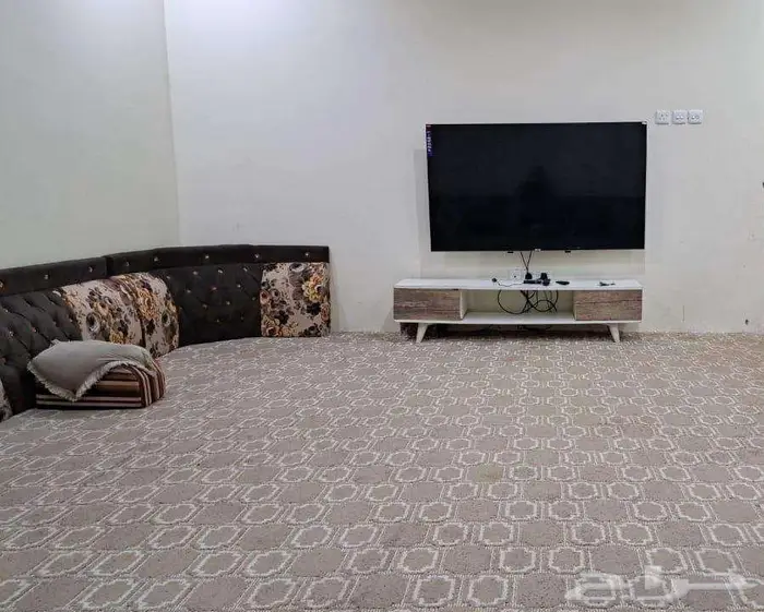 ديوانية للايجار نجران طريق الملك عبدالله   الرديف 1