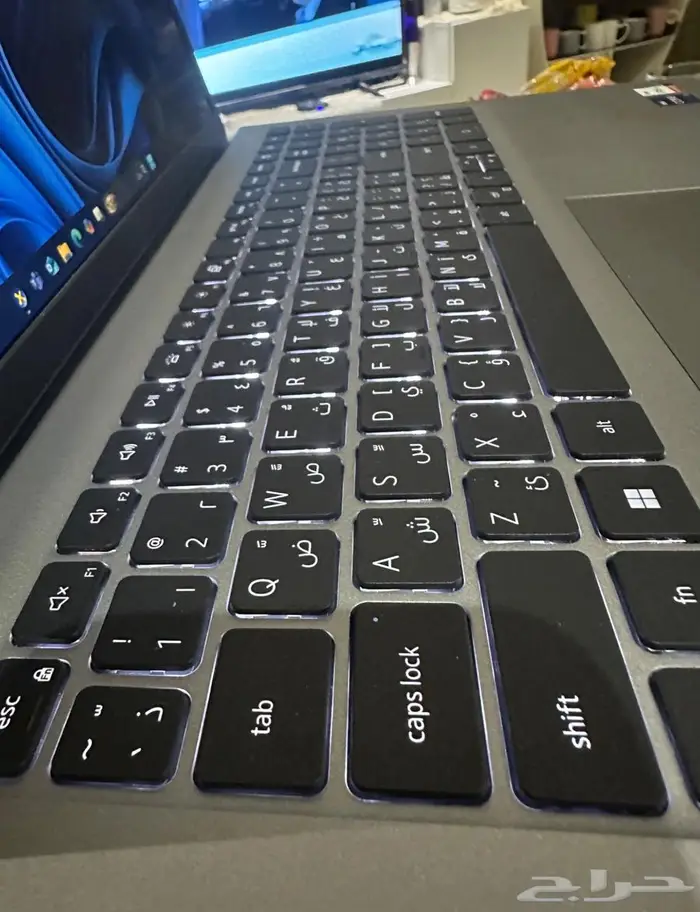 للبيع لاب توب deel i7 فوسترو اعلى فئه 7