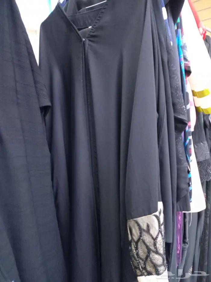 عبايات جديدة للبيع بسعر قيم 5