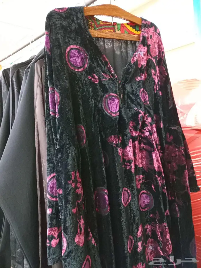 عبايات جديدة للبيع بسعر قيم 2