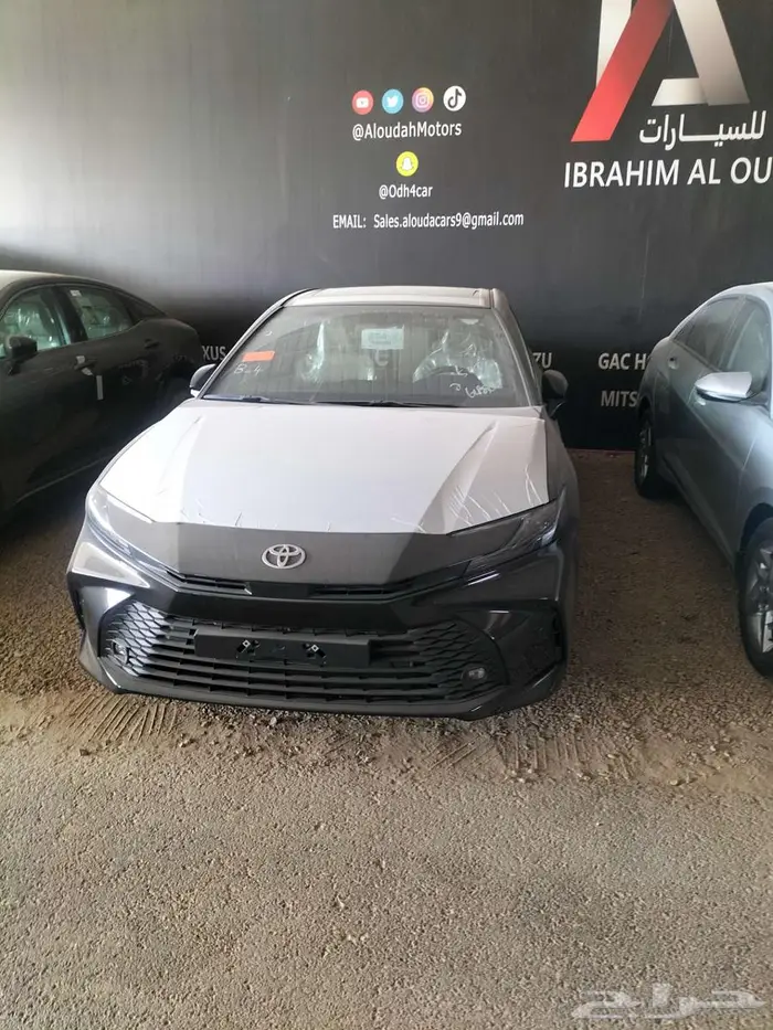 كامري 2025 بفئاتها أسأل عن اي نوع 1