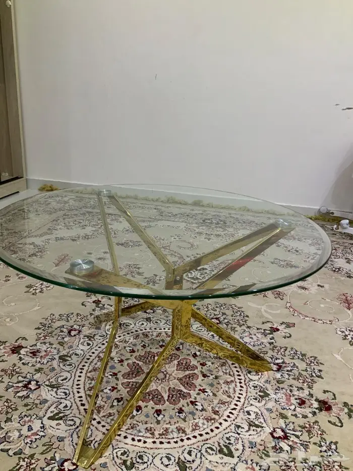 طاولة زجاج 1