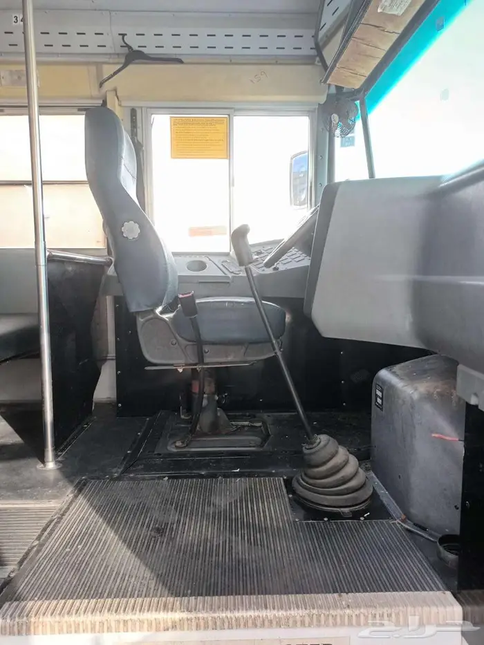 باصات انترناشونال 2015 ديزل مكيف 55 راكب International Bus 9