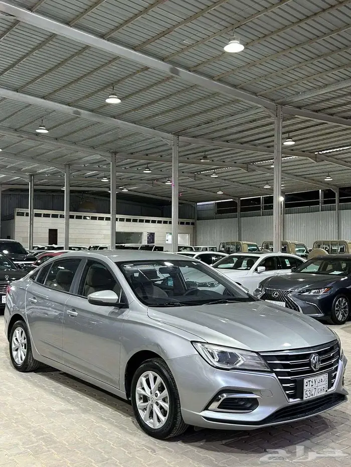 ام جى 5 2023 MG5 2