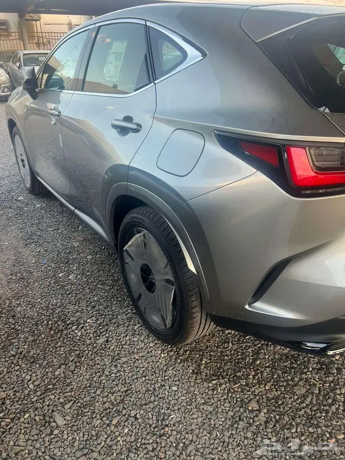 لكزس NX 350 AA كاش و تمويل بنوك 2025 4