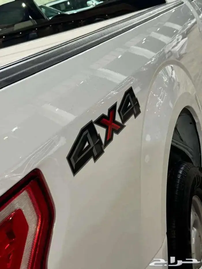 للبيع فورد F150 دبل 2019 غماره V8 سعودي 6