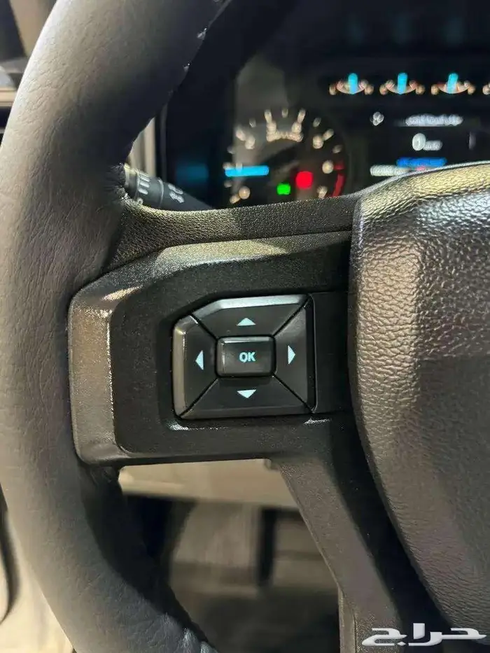 للبيع فورد F150 دبل 2019 غماره V8 سعودي 16