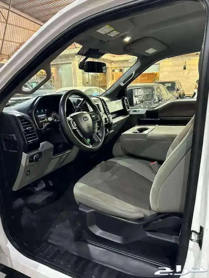 للبيع فورد F150 غمارة 2019 دبل 8 سلندر سعودي 22