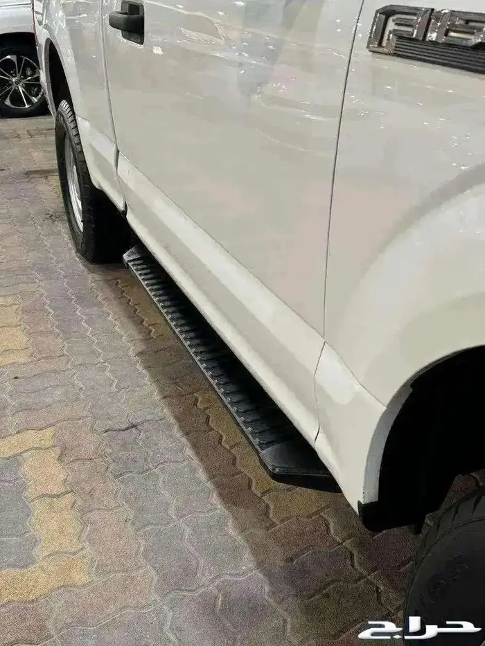 للبيع فورد F150 غمارة 2019 دبل 8 سلندر سعودي 8