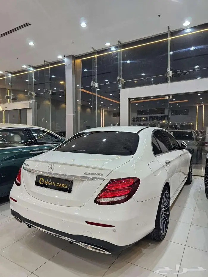 مرسيدس E220D موديل 2020 13