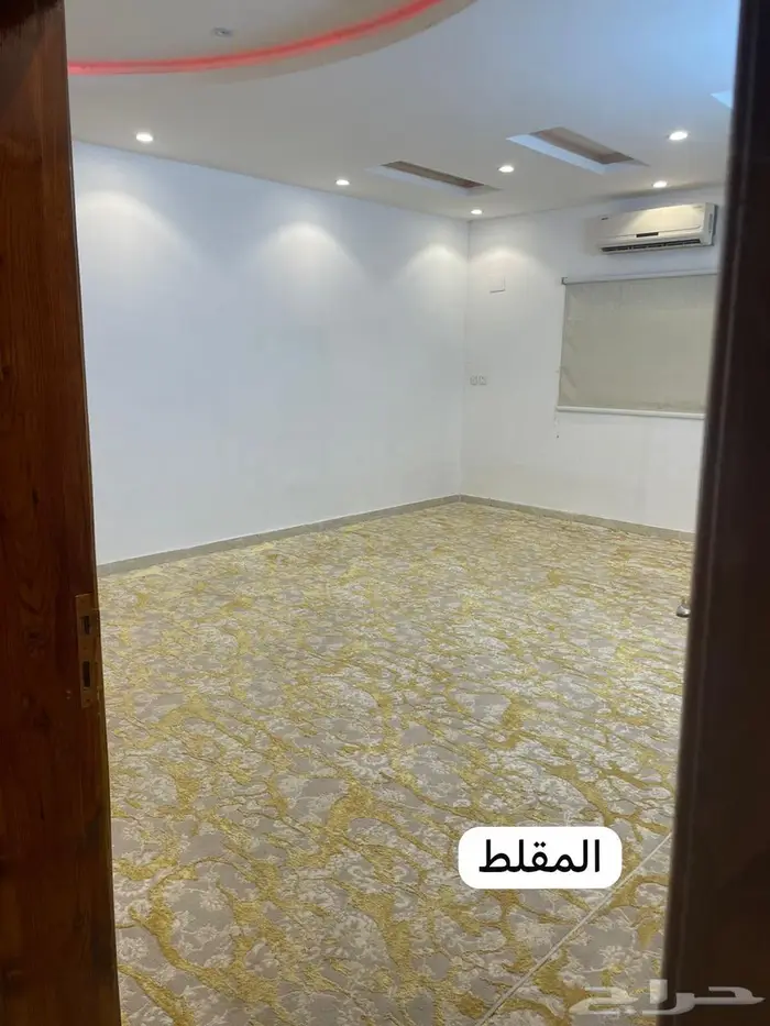 شاليه واستراحه ب العاب مائيه قسمين 4