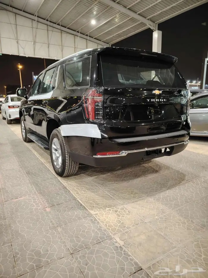 شيفروليه تاهو ستاندر موديل 2025 ثلاجه لون اسود 5