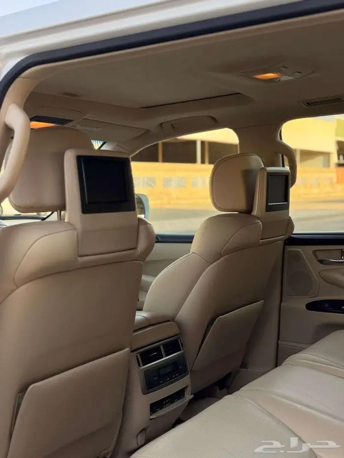 لكزس 2013 LX570 DD 9