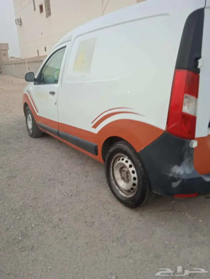 دوكر رينو 2019 2