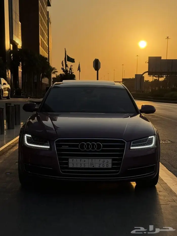 Audi A8 ( بحالة الوكالة ) فل 9