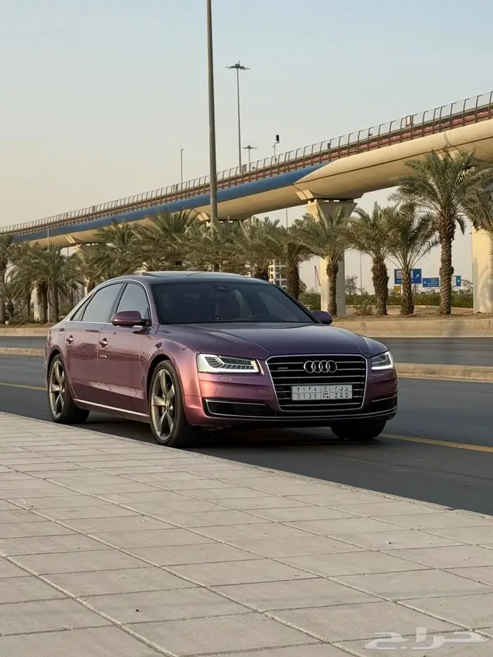 Audi A8 ( بحالة الوكالة ) فل 2