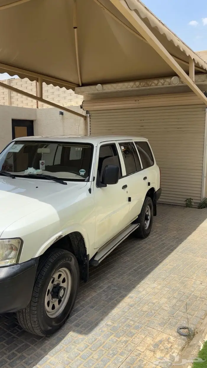 للبيع جيب باترول قير عادي قزاز عادي مكيف واحد 9