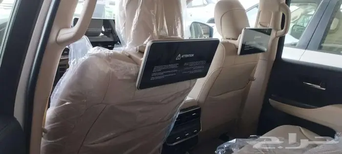 لاندكروزر VX ديزل موديل 2024 10