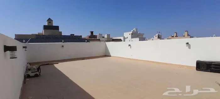 فيلا للبيع - حي الحمدانية 14